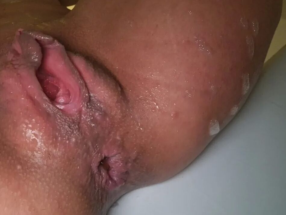 20 Pics My slut