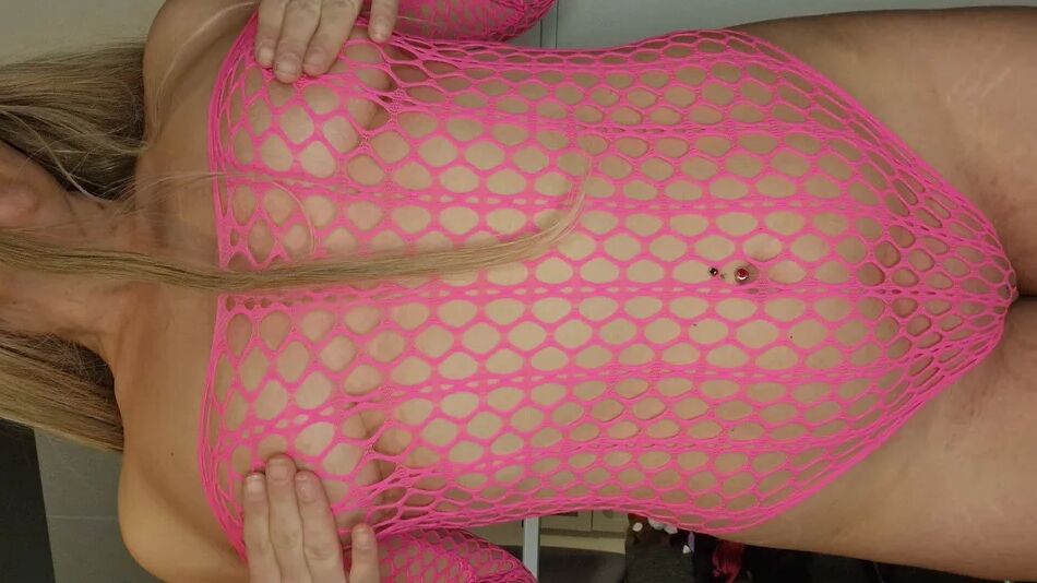 7 Pics Sexy Pinknetztlady