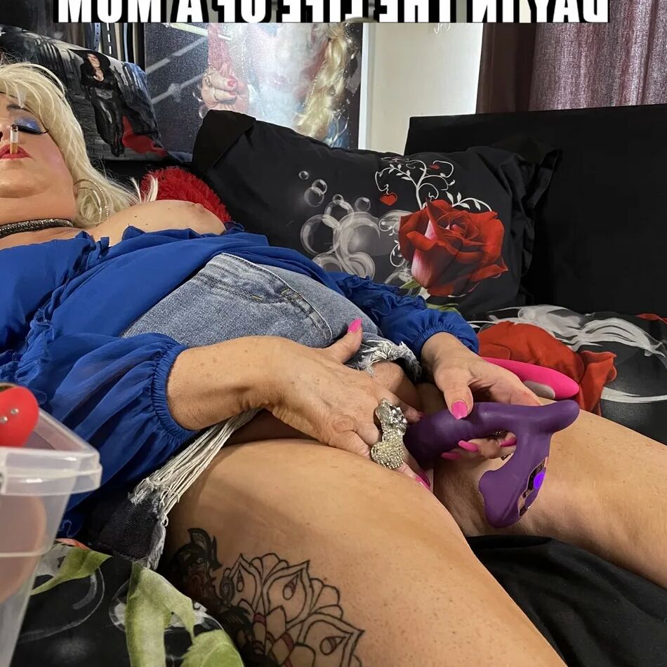 20 Pics DAY IN THE LIFE OF A MOM SHIRLEY