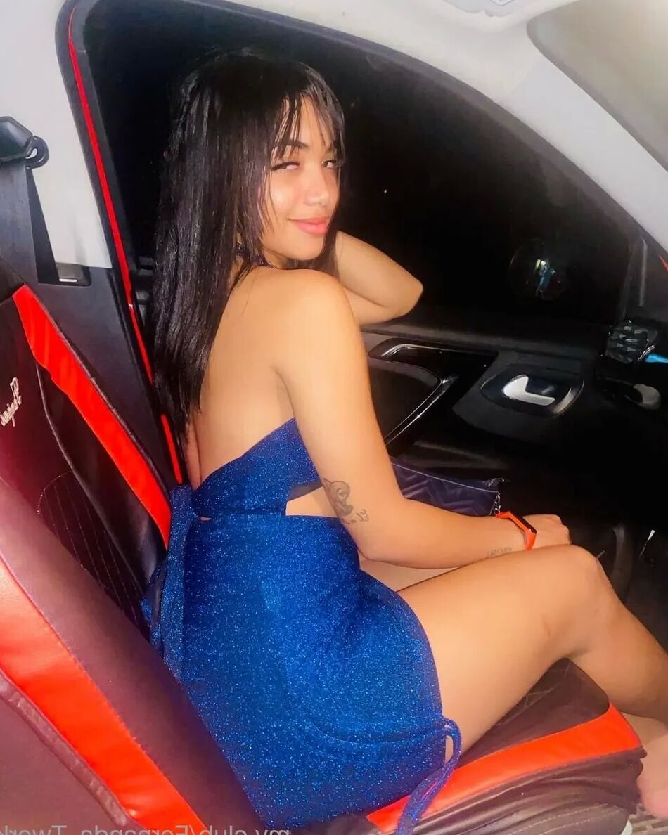 10 Pics Fernanda Twerk Free Photos