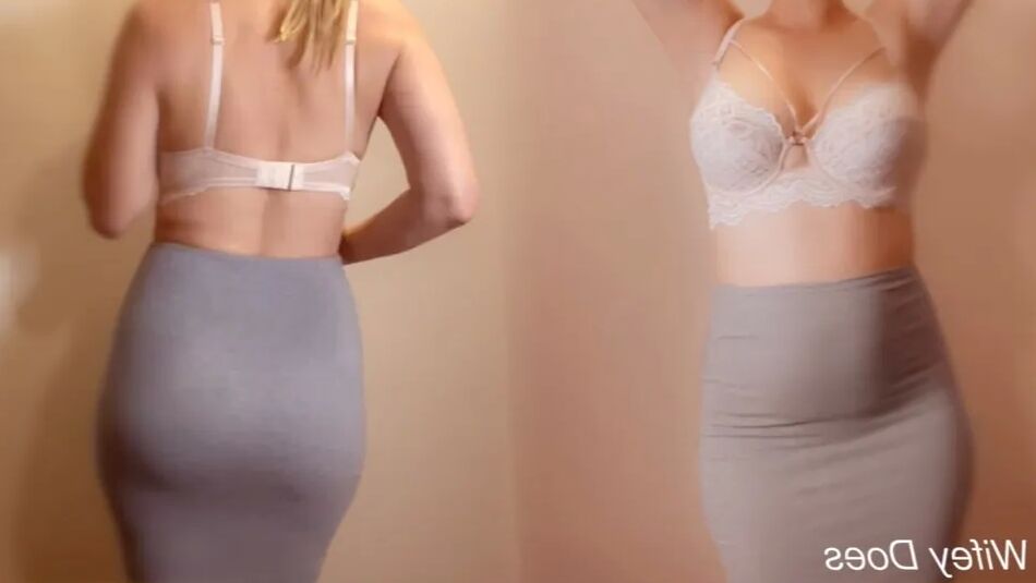 10 Pics Wifey strips out of her hot lingerie after work showing her