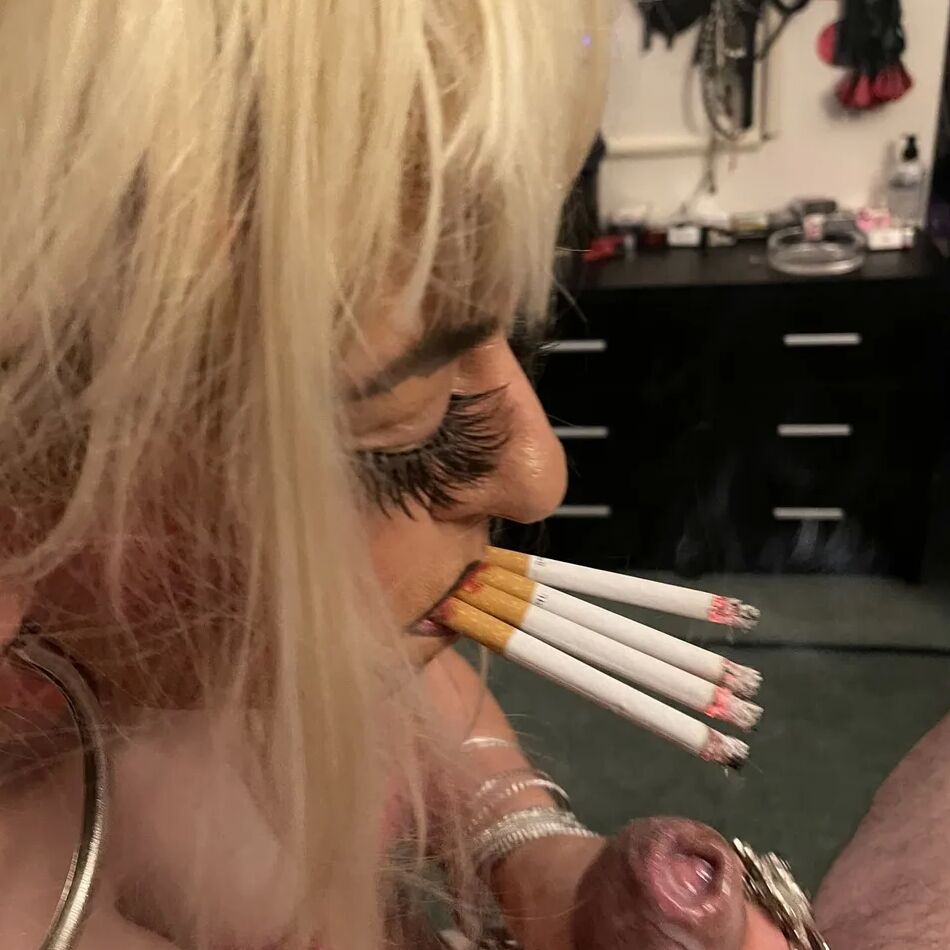 20 Pics SHIRLEY BIMBO HOOKER