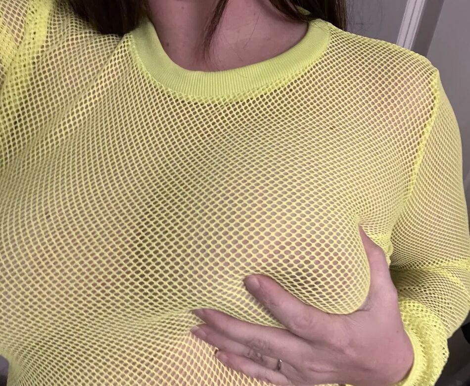 5 Pics New teasing tops