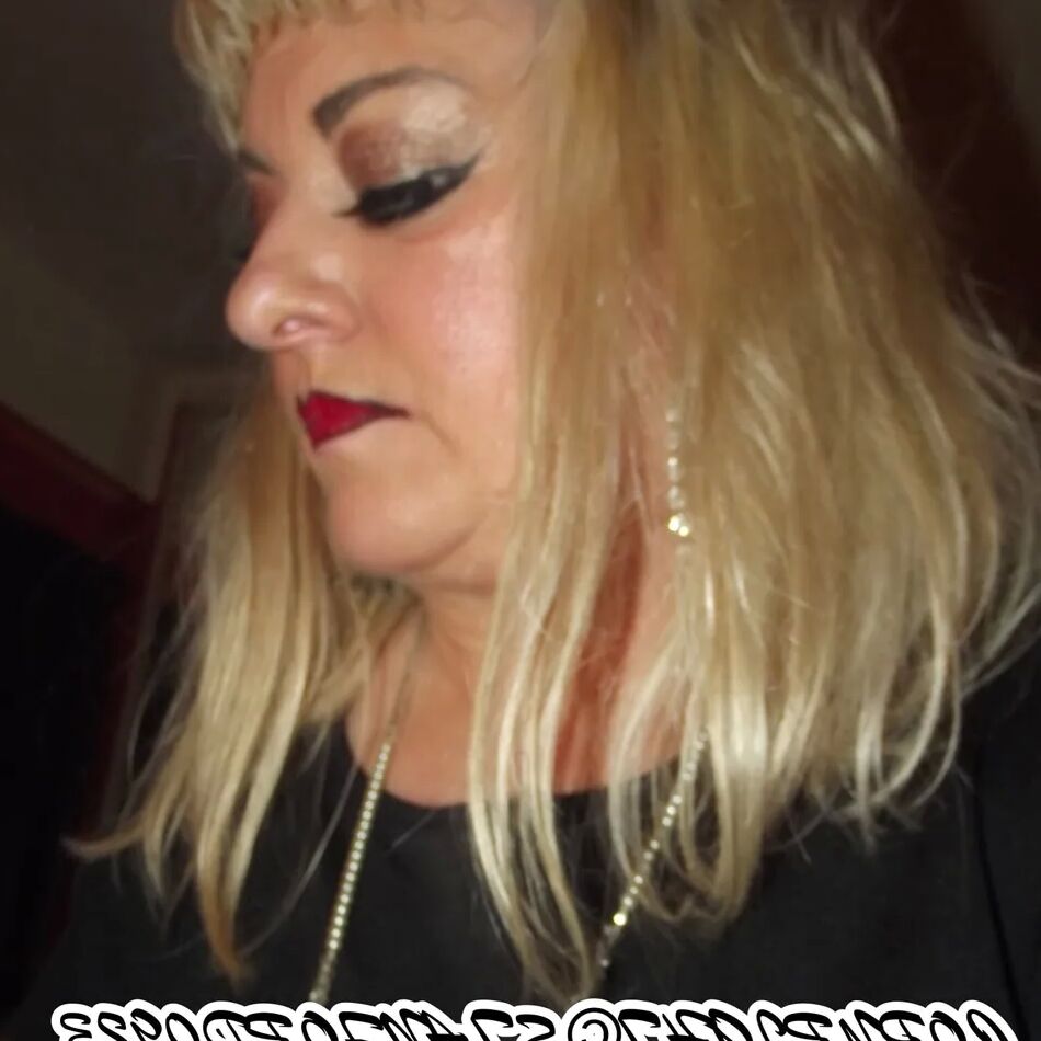 20 Pics SHIRLEY SLUT 730