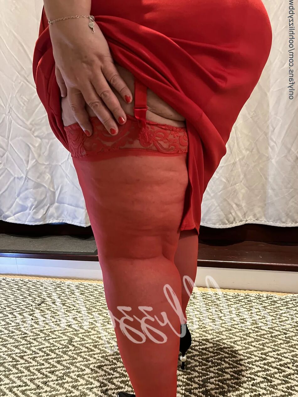 6 Pics BBW Valentine's special