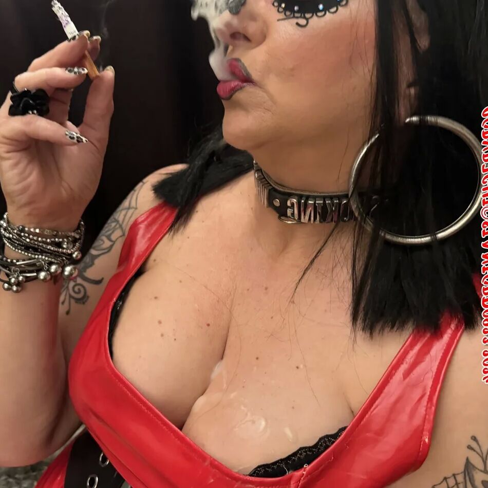 20 Pics MY FILTHY STEPMOM SHIRLEY