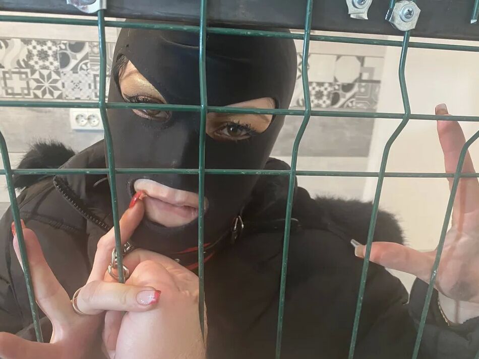 20 Pics Adventures of MilfyCalla ep 21 A bitch was traped