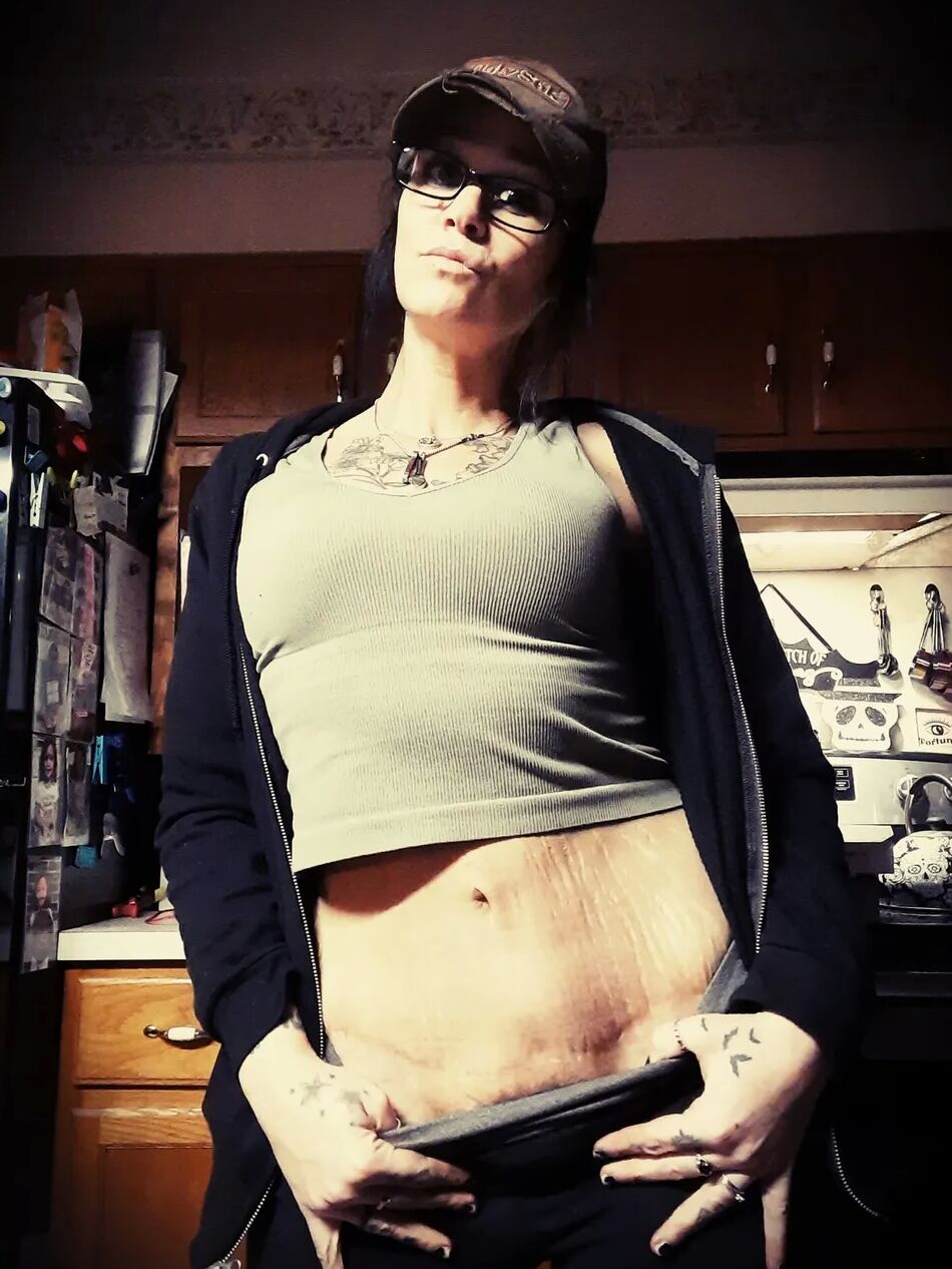 18 Pics Life's to short to not be a dirty girl