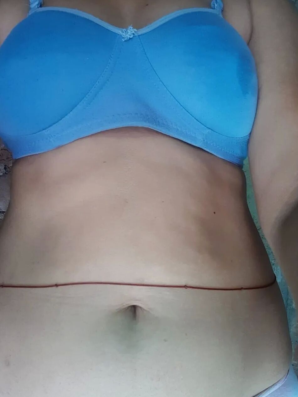 20 Pics Desi village bhabhi ki Gand Aur Bur