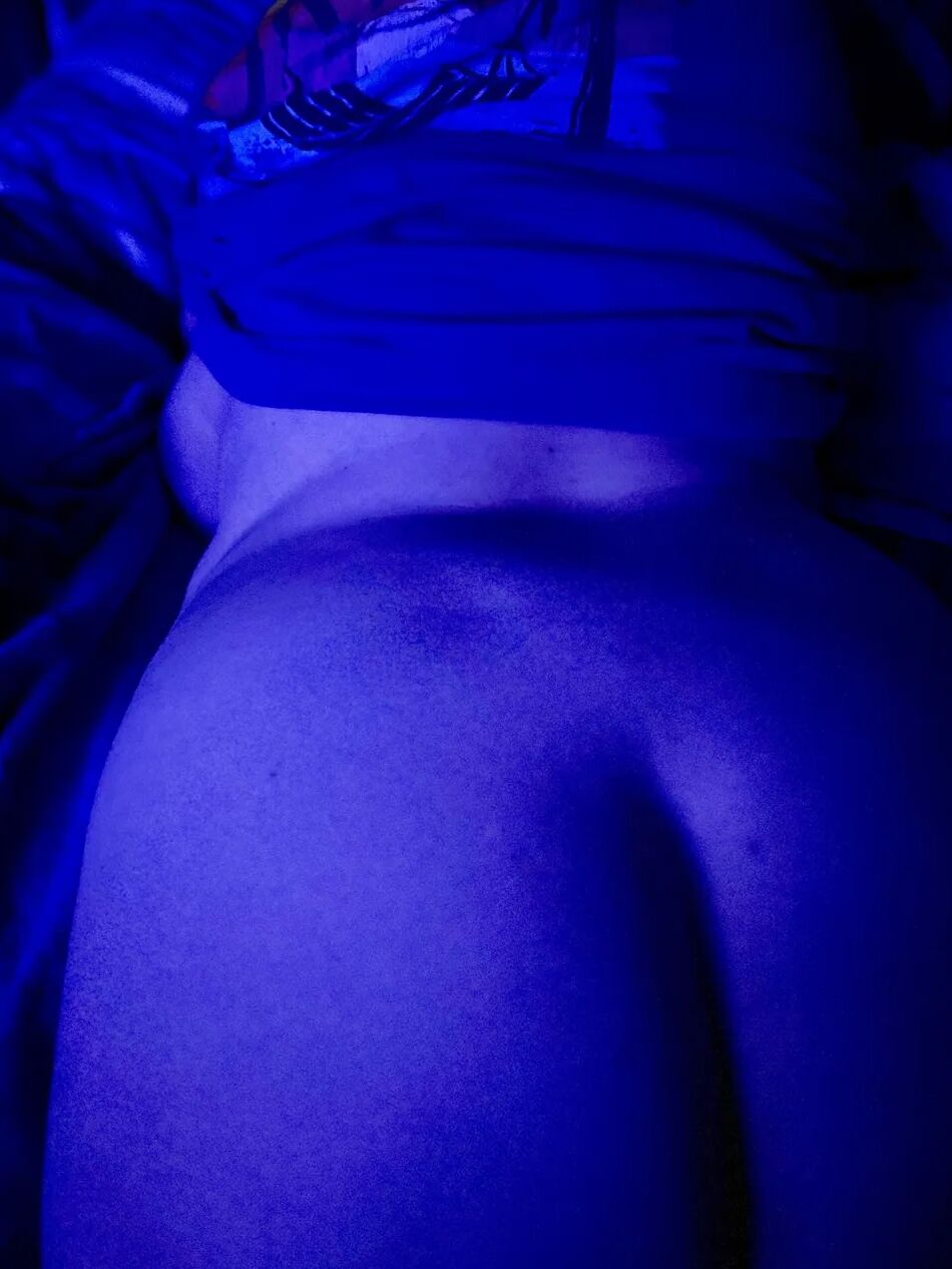 8 Pics Huge boobs are so much fun