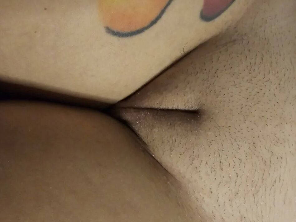 5 Pics Can you eat it..  eat it and make my legs shake
