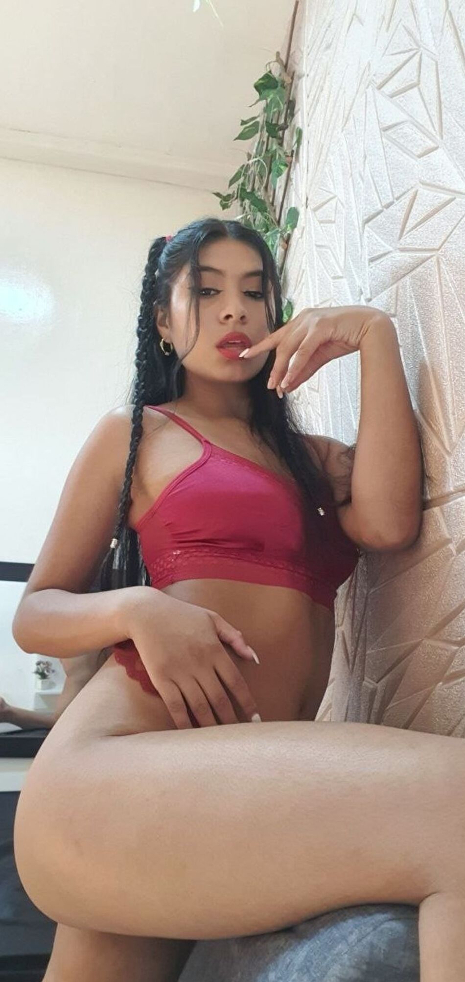 7 Pics My red lingerie!