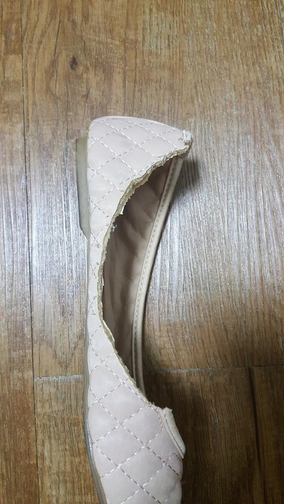 8P abuse flat shoes