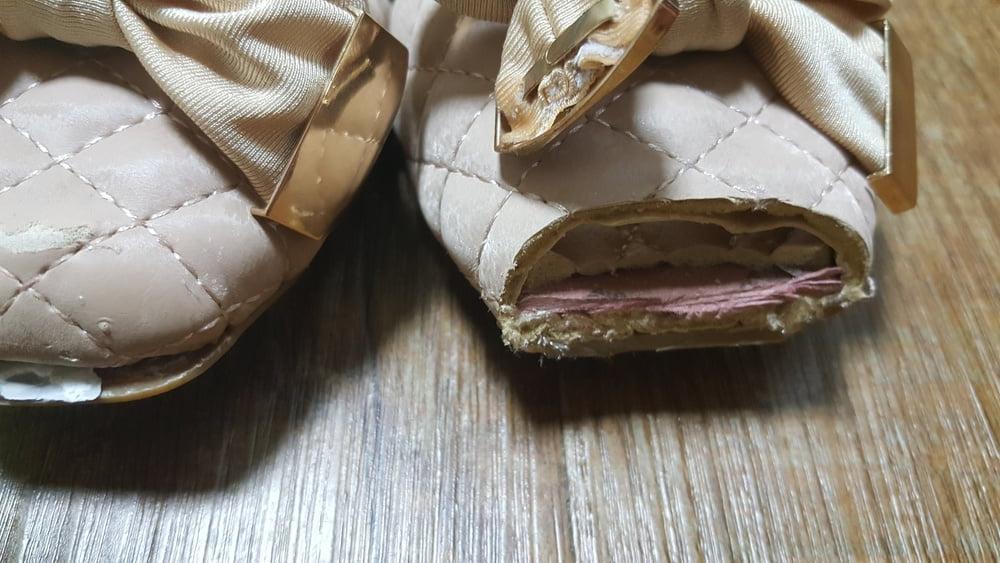 8P abuse flat shoes