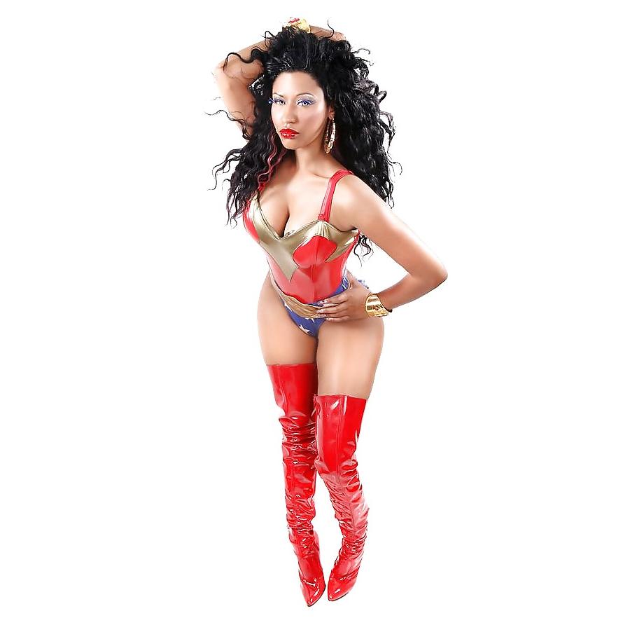 25P Lovely hot Cosplay Ladies