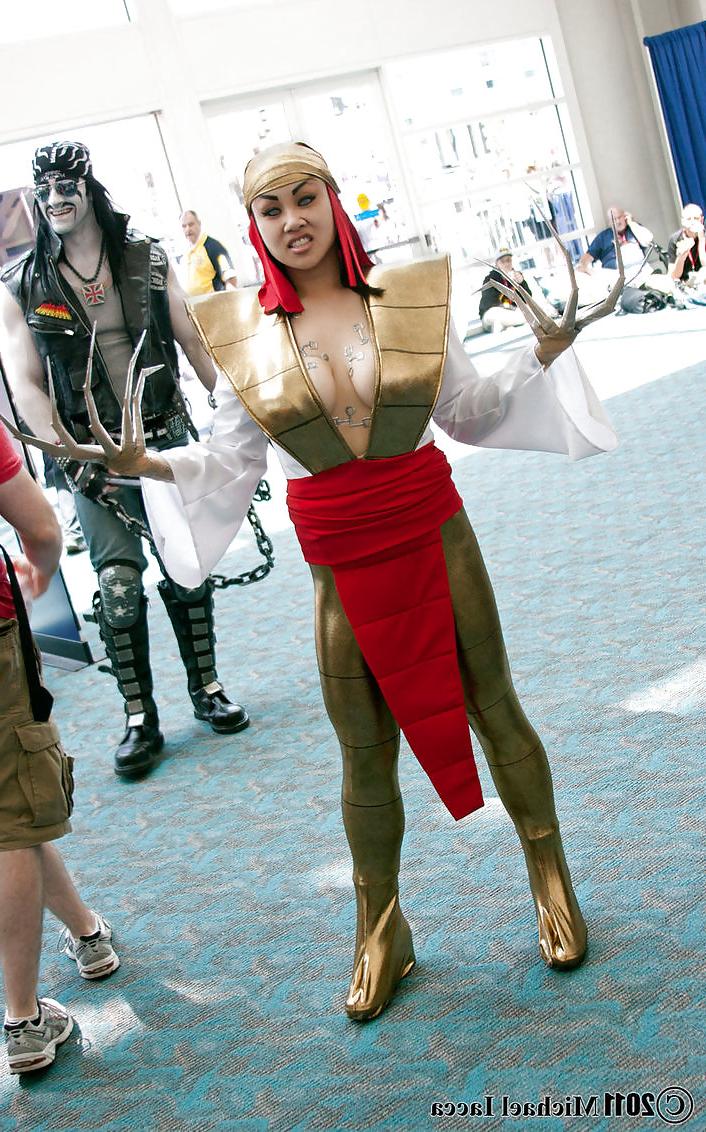 25P Lovely hot Cosplay Ladies