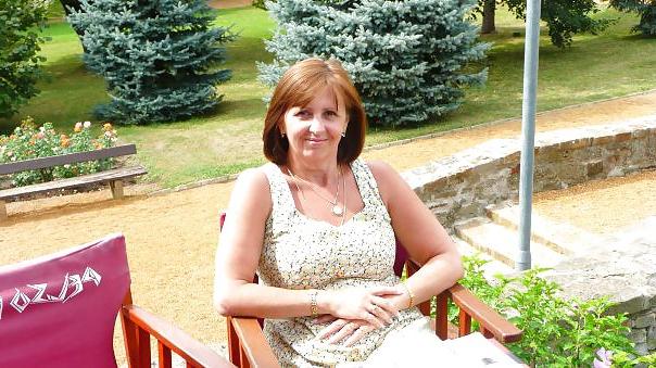 13P Lovely Mature Lady for facials