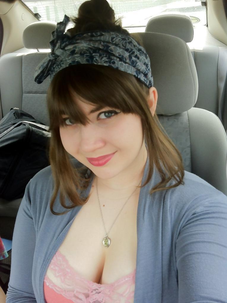 15P Adorable babe from the internet