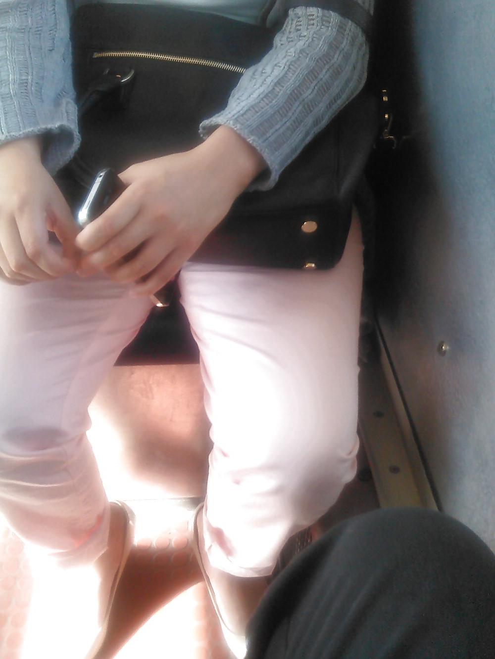 25P Awesome downblouse cleavage and an adorable asian girl