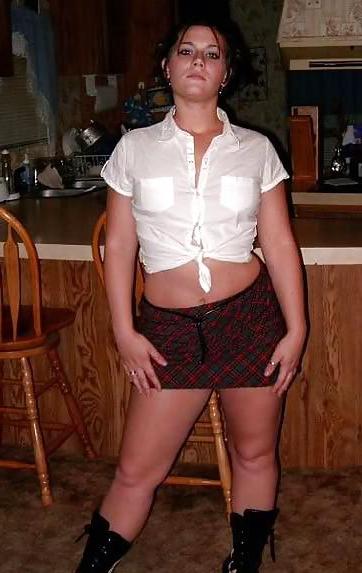 25P Lovely thick amateur