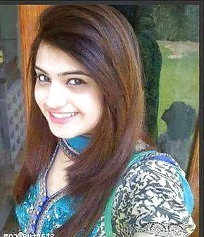 25P Stunning Adorable Muslim Babes 