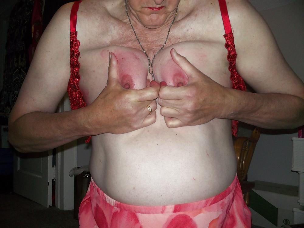 25P Nipple abuse for Master