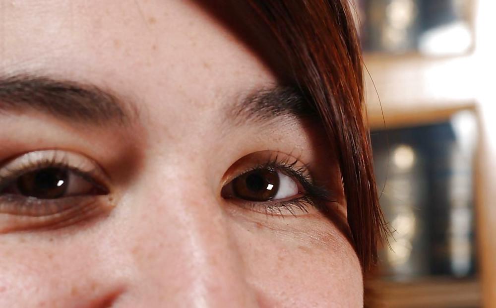 25P Adorable Hairy Teen Kathrine