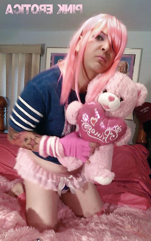 25P Pink-Erotica  Cross Dresser  Adorable, Naughty and Pink