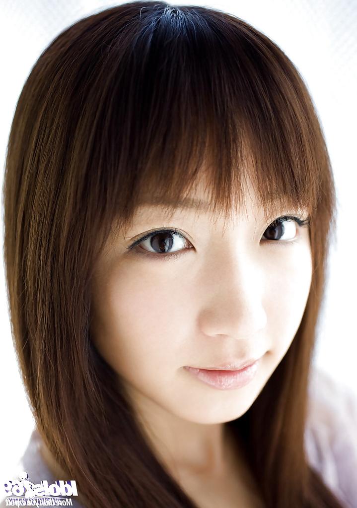15P Loveable asian teen with neat fanny Hina Kurumi slipping off her panties