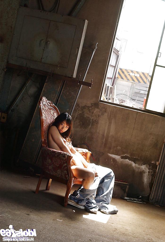 16P Loveable asian teen Hikaru Koto revealing her amazingly tempting body