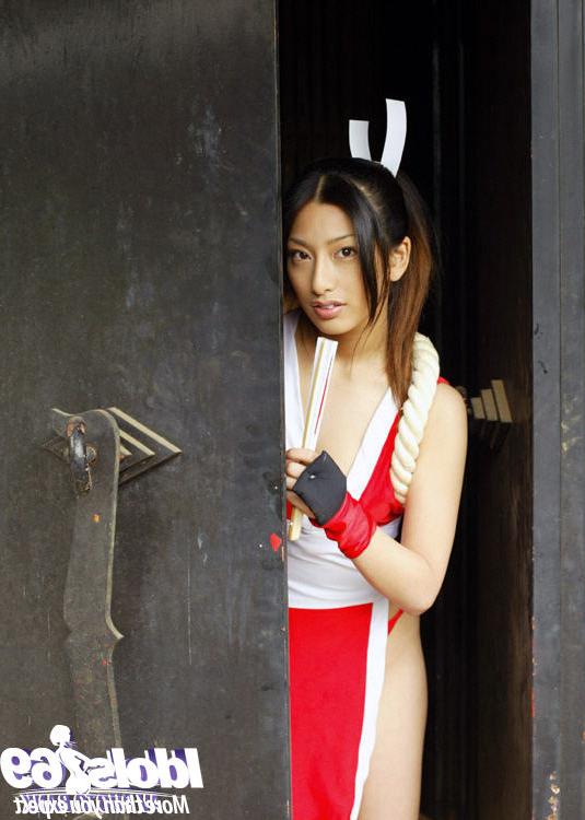16P Adorable asian babe Asakawa Ran uncovering her hairy pussy and neat fanny