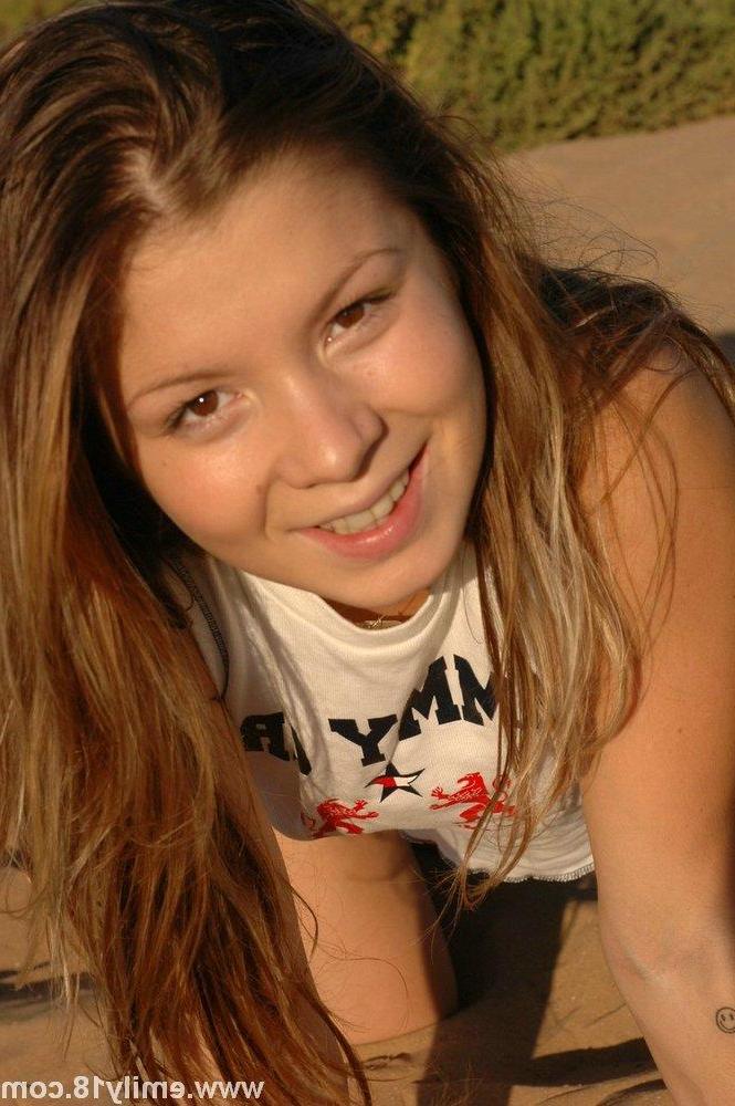15P Cute teen model Emily gets naked on the beach
