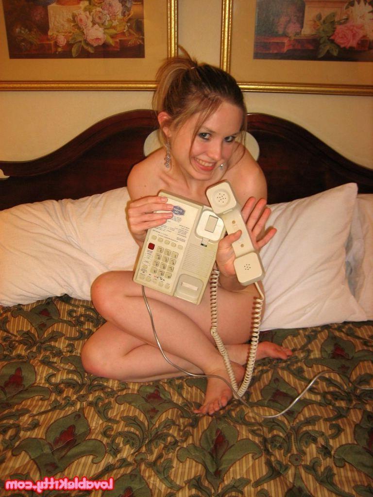 15P Pictures of Lovable Kitty having hot phone sex with you