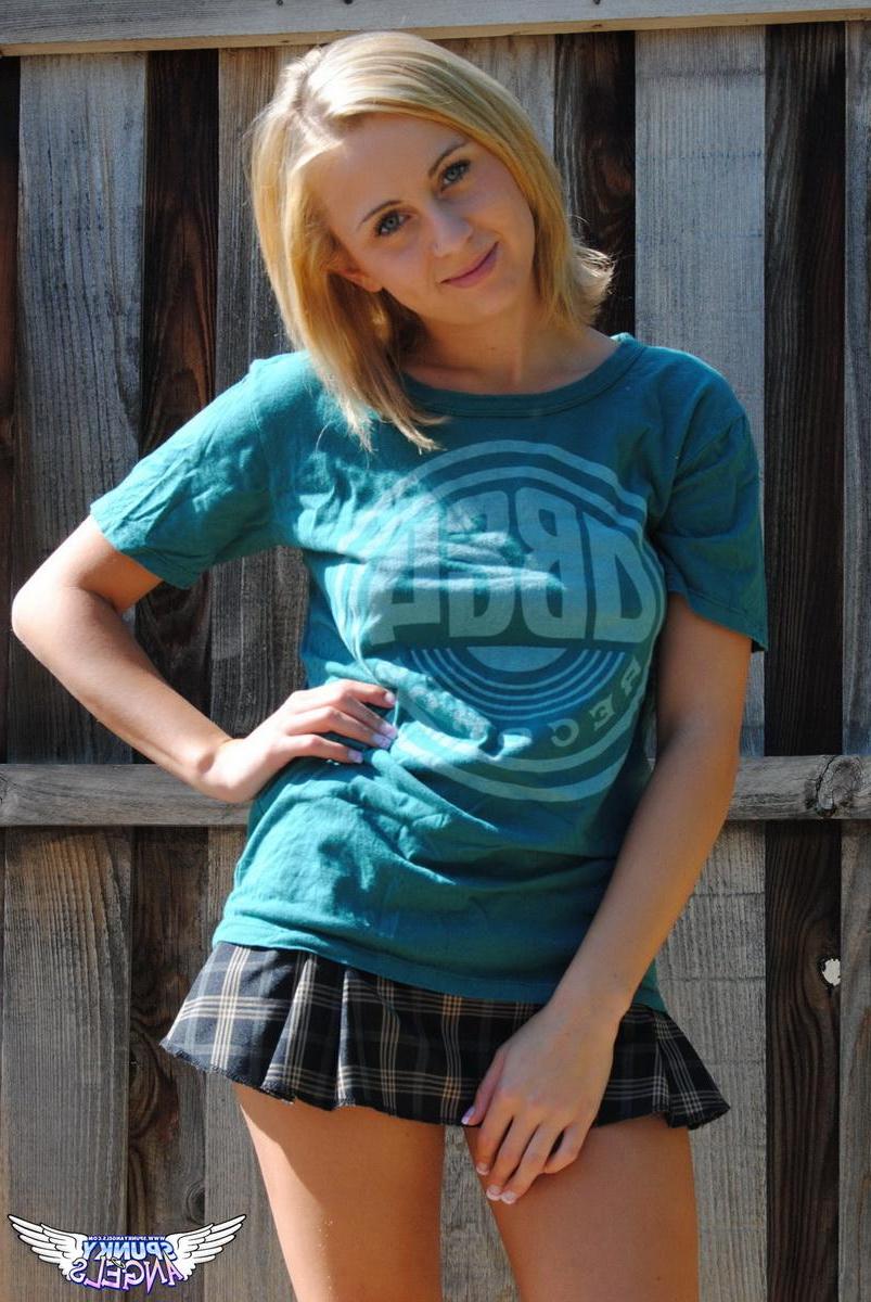 20P Adorable blonde teen Mae Lynn shows you what's up her skirt