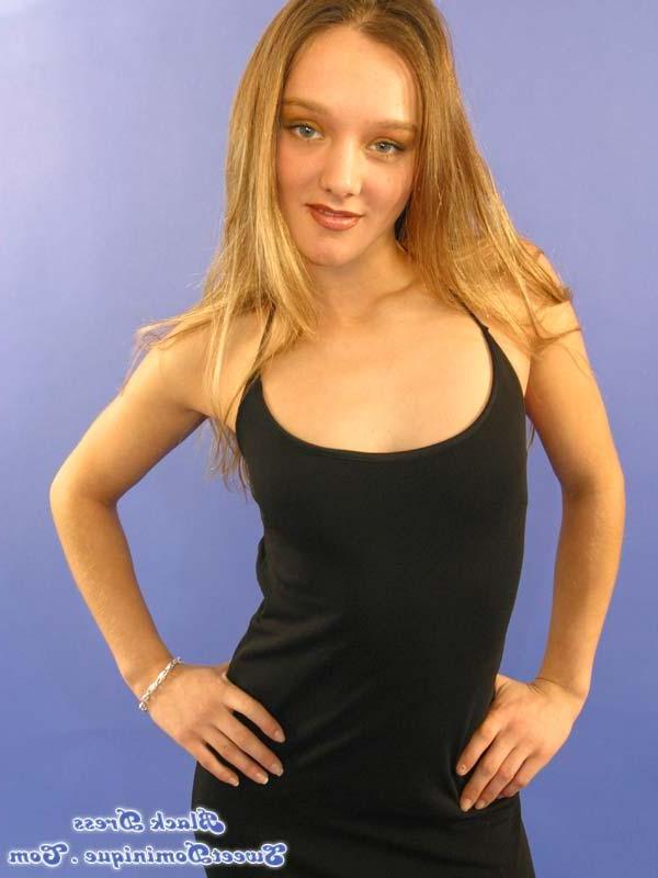 15P Pictures of teen Sweet Dominique teasing with some upskirt shots