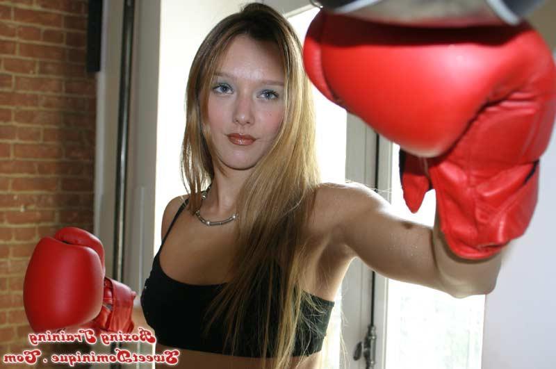 15P Pictures of teen Sweet Dominique ready to knock you out