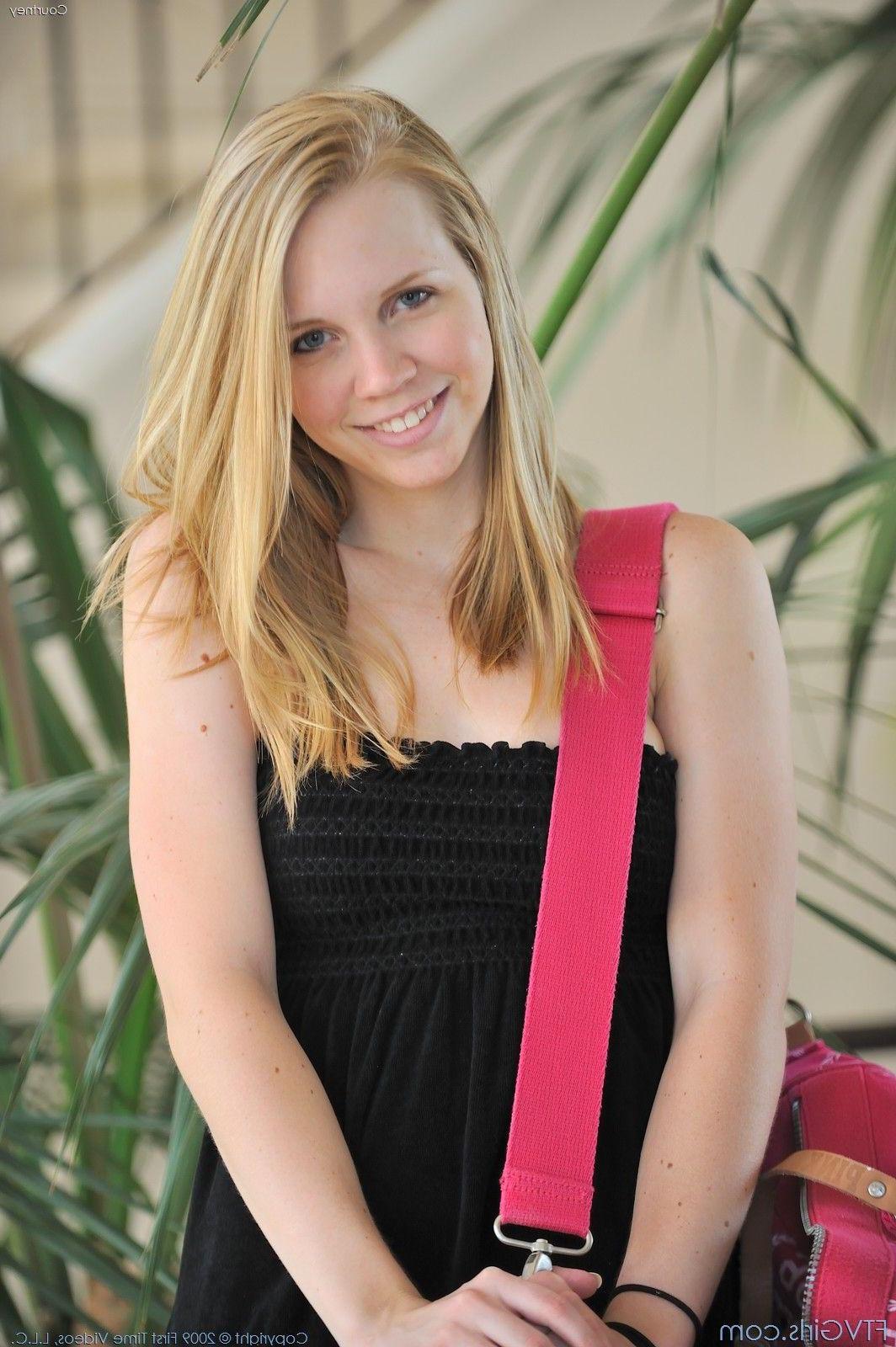 16P Pictures of an adorable blonde teen ready to fuck