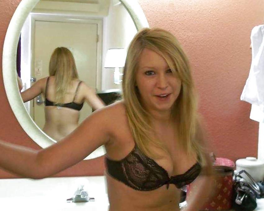 15P Adorable Ann From,SmutDates