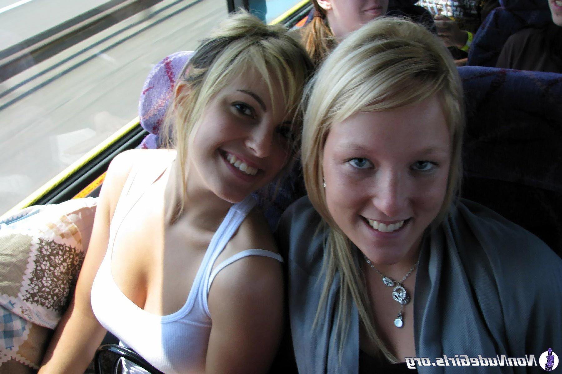 20P Pictures of adorable nonnude girls showing off