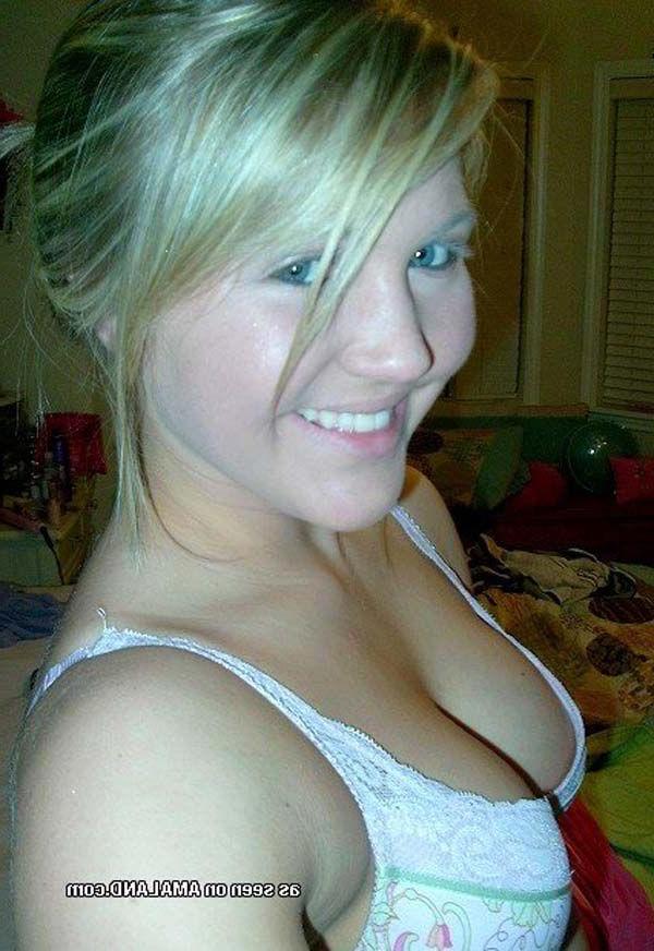 16P Pictures of adorable girlfriends taking pics of themselves