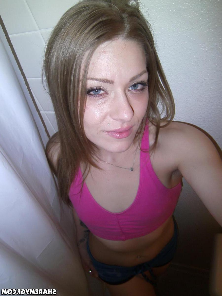 12P Cute teen girlfriend strips naked and takes selfshot pictures of her wet pink pussy