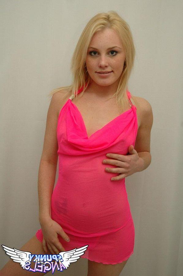 20P Pictures of an adorable teen girl getting naked for you