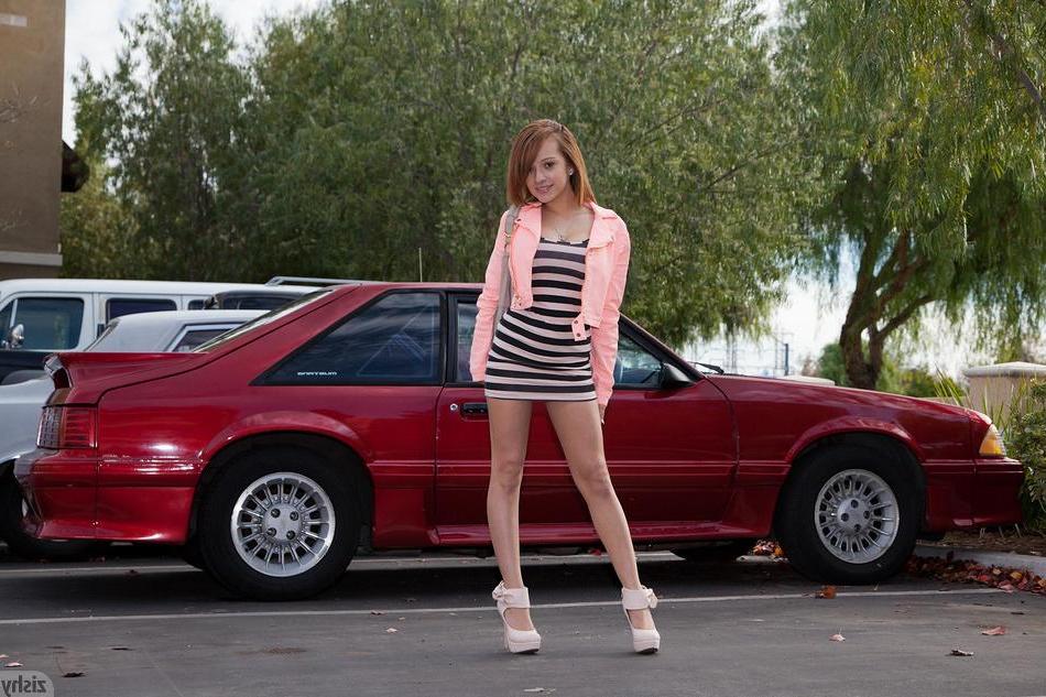 12P Adorable teen Madison Luvv teaes in her panties and heels