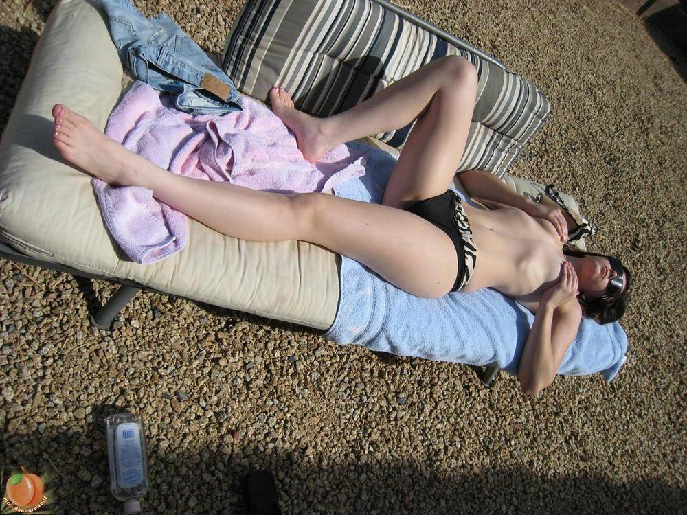 16P Pictures of an adorable brunette teen in a bikini
