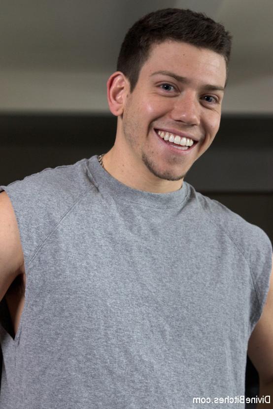 15P Reed Jameson is looking for serious discipline from a personal trainer who can r