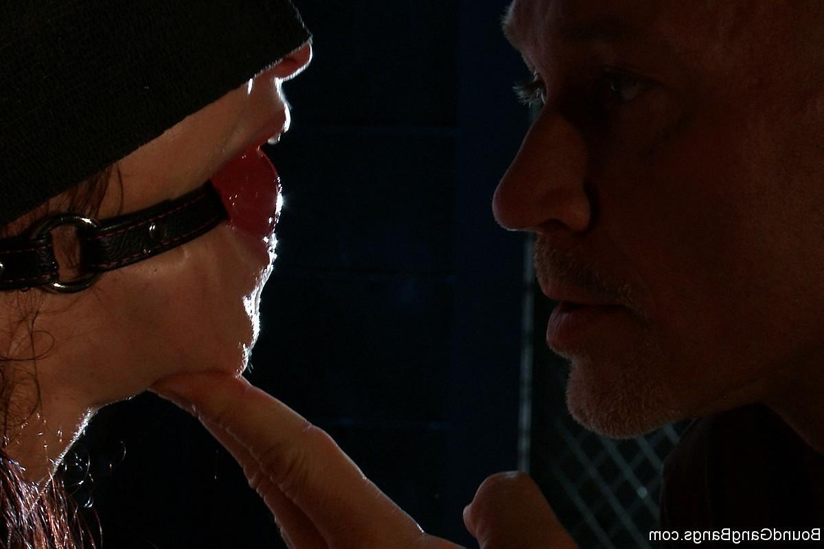 24P Elise Graves gets herself into some serious trouble when she meets up with a guy