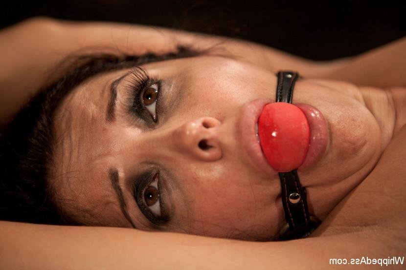 15P Porn star royalty, Francesca Le has all her fantasies come true when she trades 