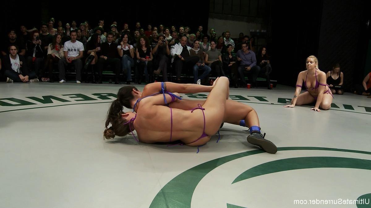 24P Princess Donna straps on and joins in as the Goddesses get a brutal fucking down