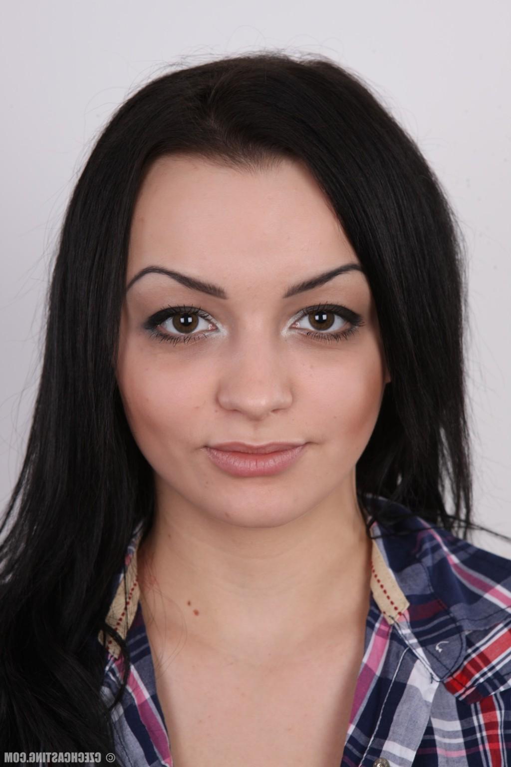17P Adorable brunette teen in casting session