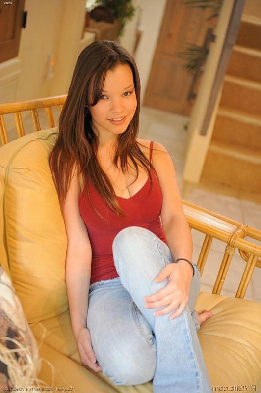 15P Adorable asian american cutie with sweet shaved pussy